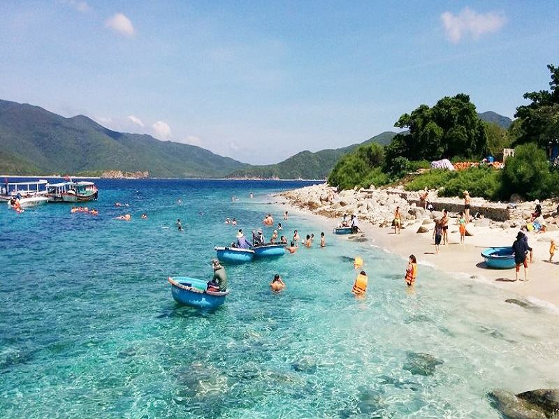 Hòn Mun - Fishing Village - Mini Beach, item 1 of 4