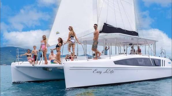 YACHT-CATAMARAN, item 3 of 5